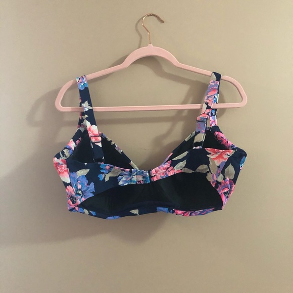Plus Size OldNavy Swim Top - Picture 2 of 3